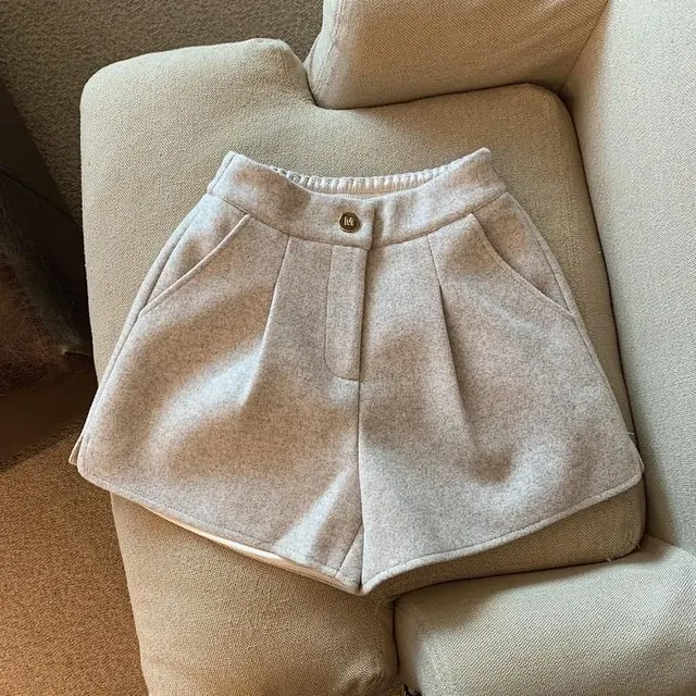 Women's High Waist Wide Leg Casual Polyester Commuter Shorts