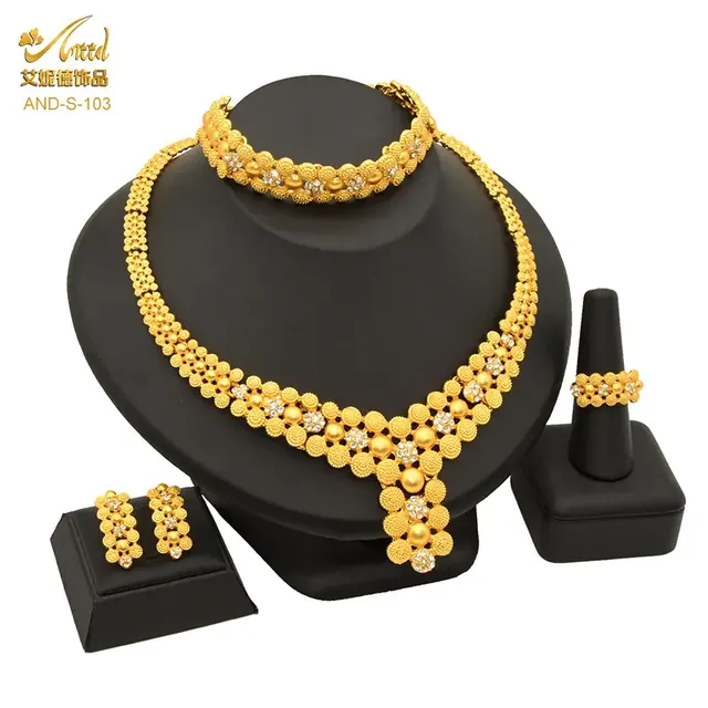 Retro Women’s Jewelry Set Featuring Flowers Pattern with 24K Real Gold Electroplated Alloy and Ball Chain