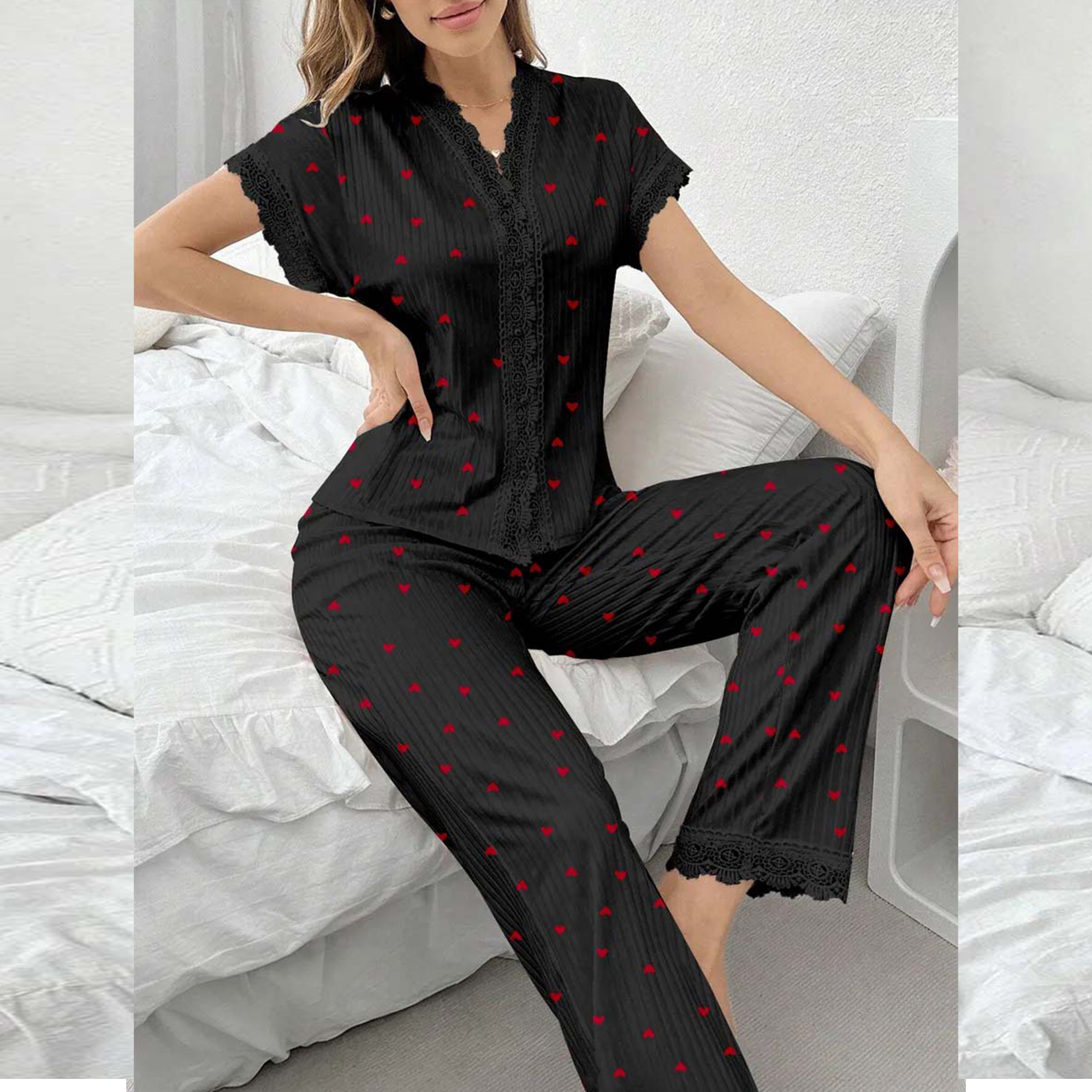 Heart Shape Women’s Simple Style Polyester Pajamas Set