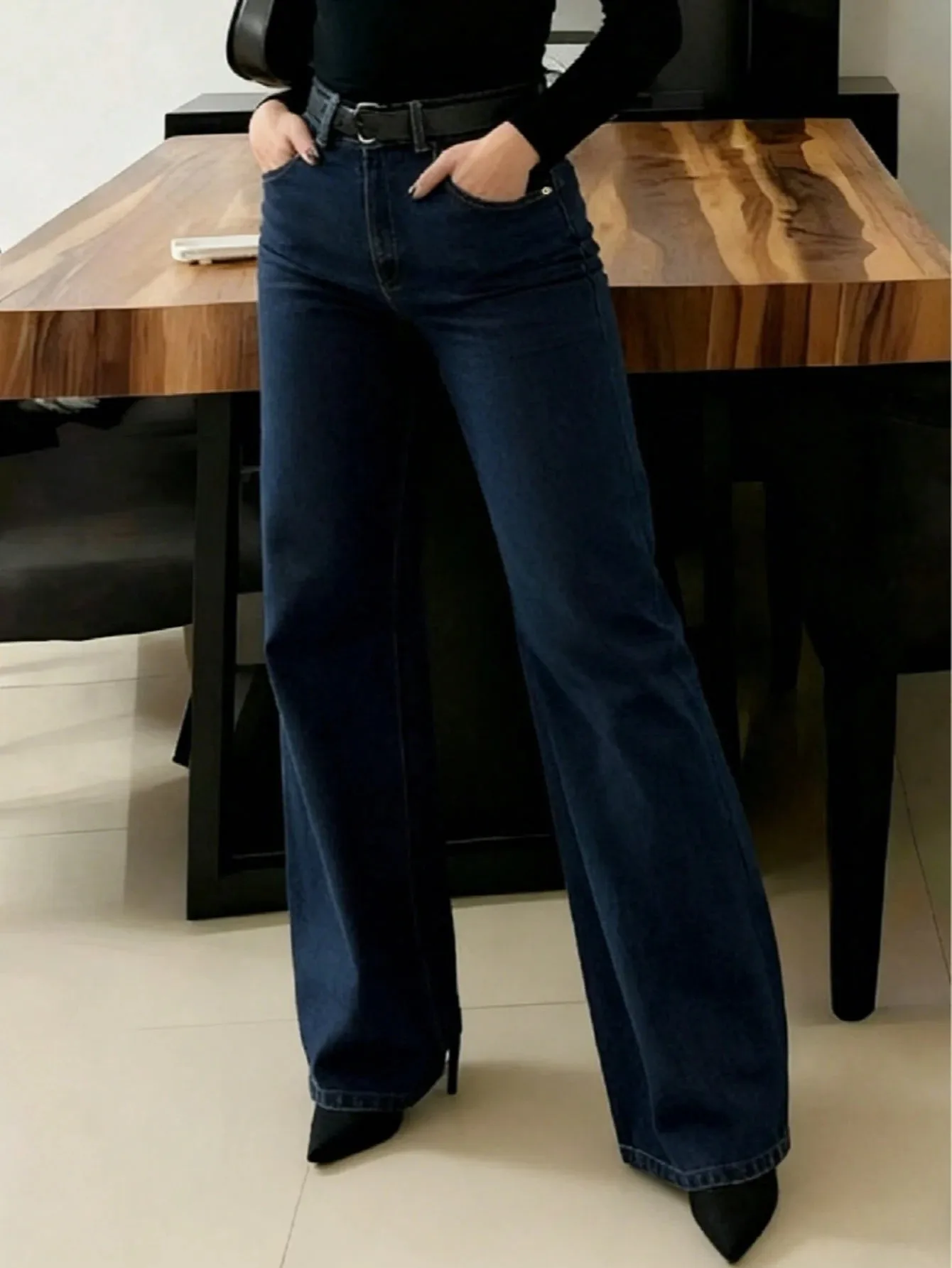 Solid Color Full Length Jeans for Office in Denim Cotton Fabric with Washed Craft and Micro-Elastic Stretch