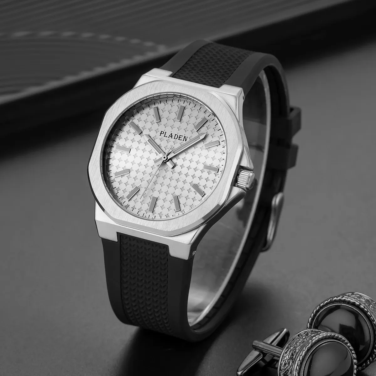 Men's Quartz Watch with Tempered Glass Mirror Featuring Pointer Display and Silica Gel Strap with Pin Buckle