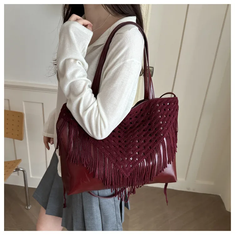 Solid Color Square PU Leather Tote Bag with Tassel, Single Shoulder Strap, Perfect for Spring and Summer