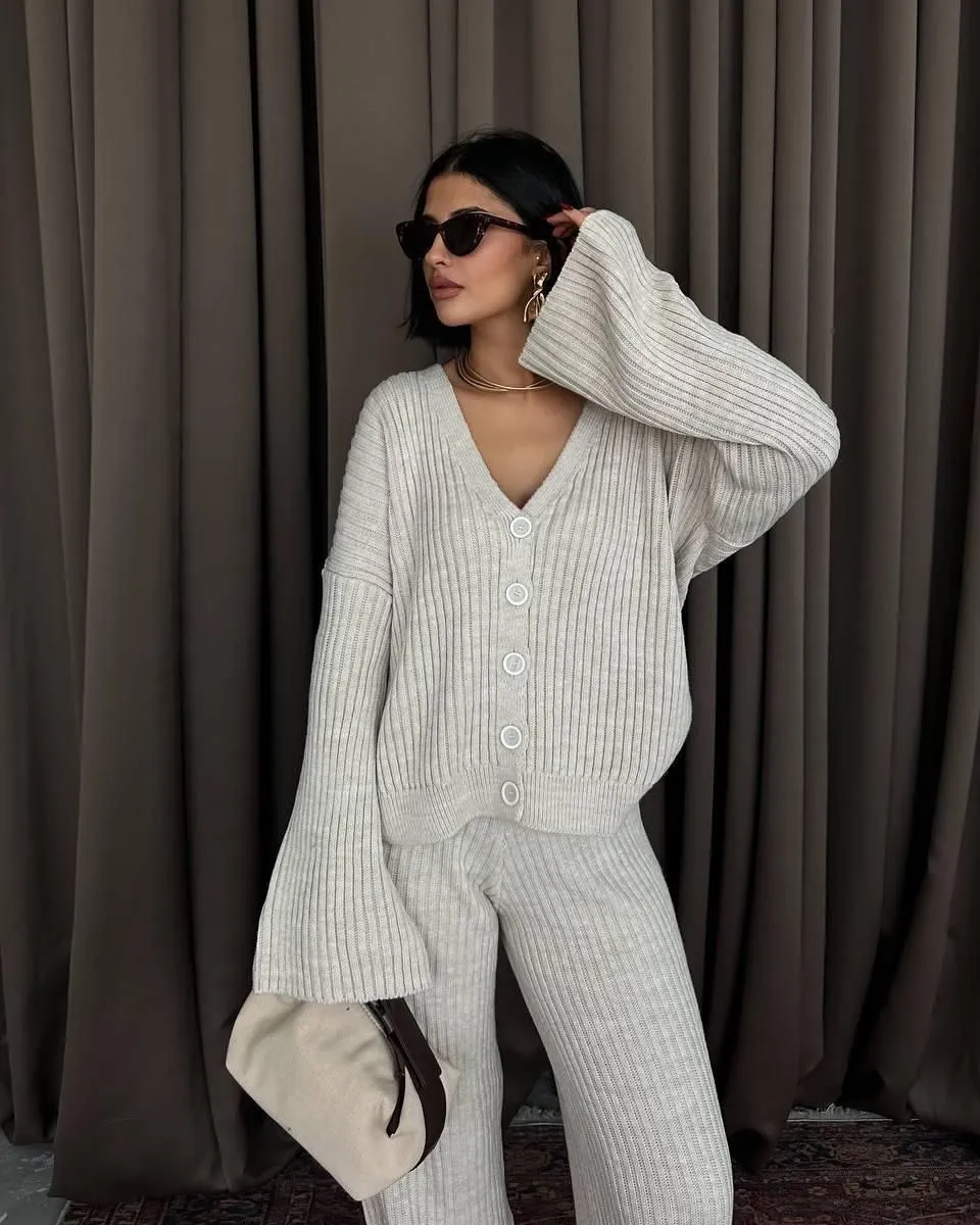 Solid Color Casual Polyester Pant Co-ord Set with Button Detail, Featuring Long Regular Sleeves and Placket
