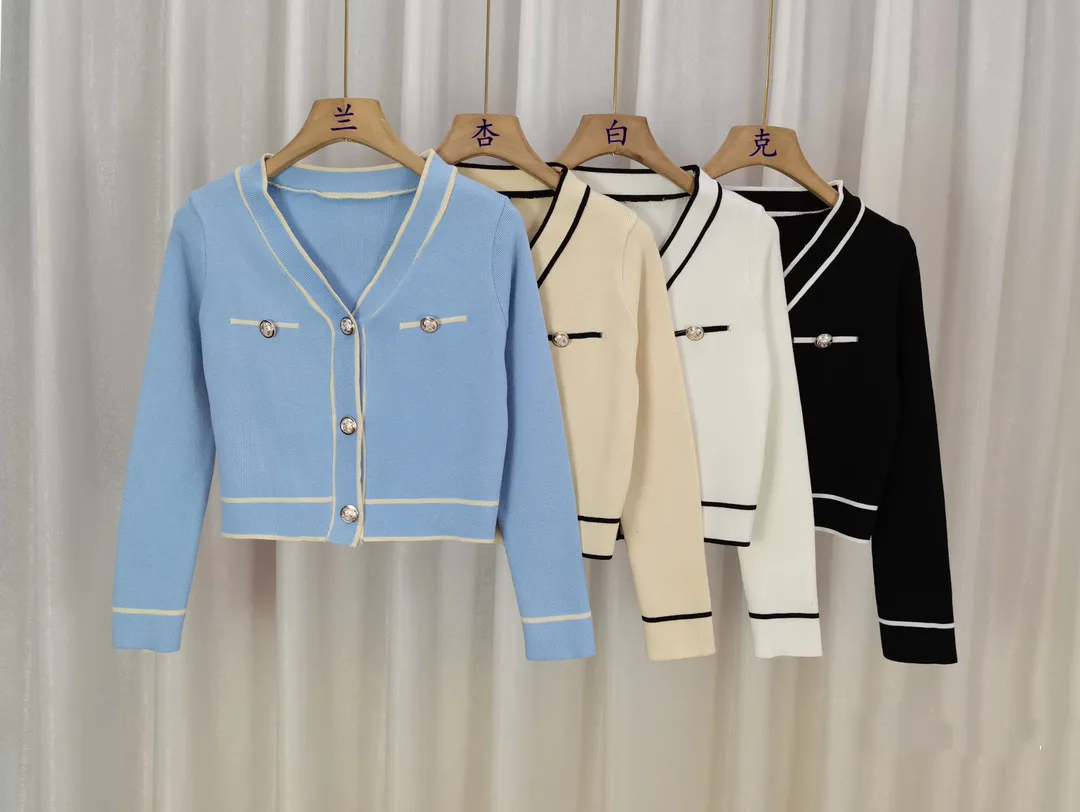 Contrast Collar Long Sleeve Pullover Sweater for Women