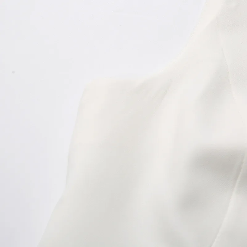 Color Block Sleeveless Vest in Polyester Fabric with Button Detail, Streetwear Style for Women