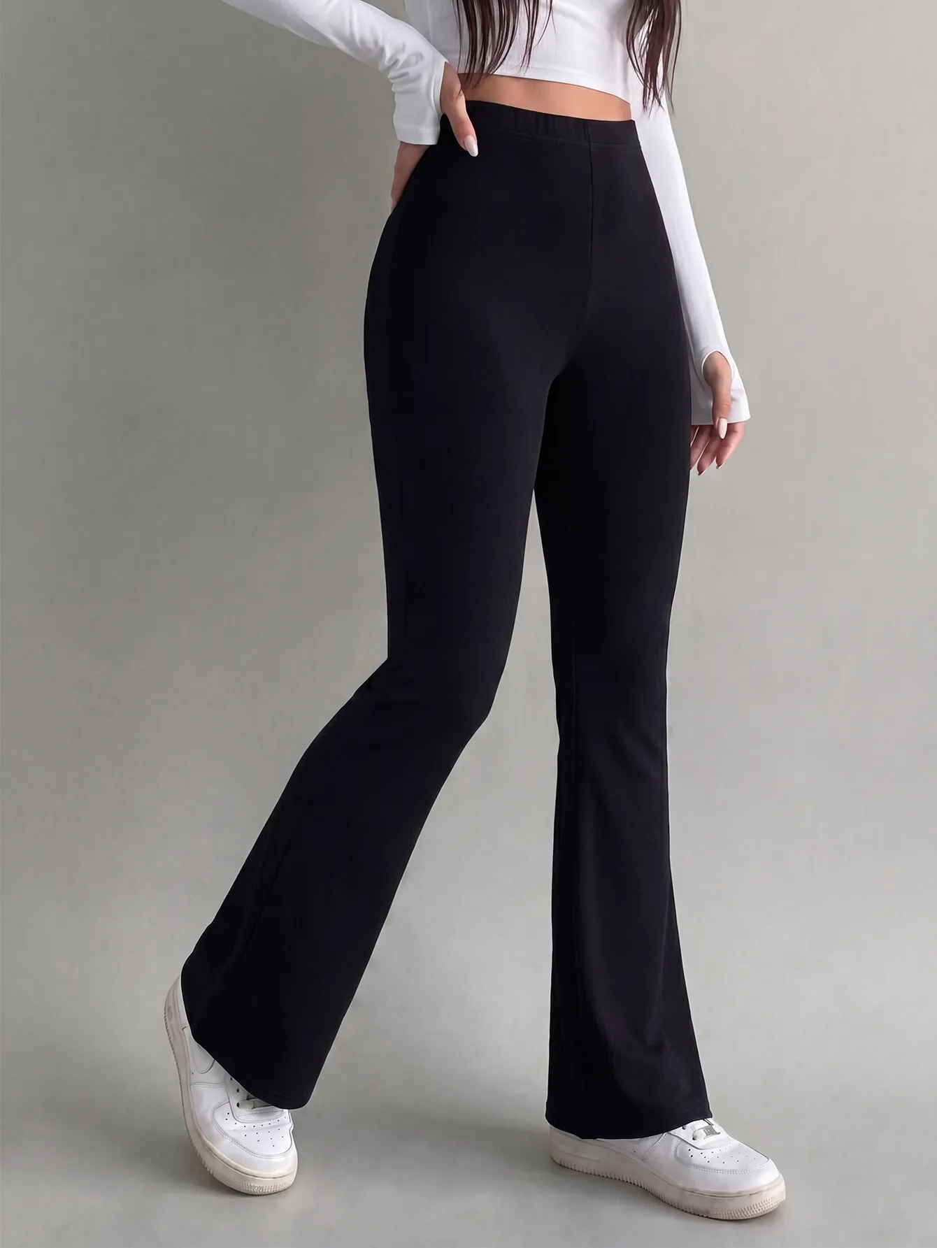 Solid Color Full Length Leggings for Yoga in Casual Style, Made with Polyester Fabric Featuring Patchwork Craft