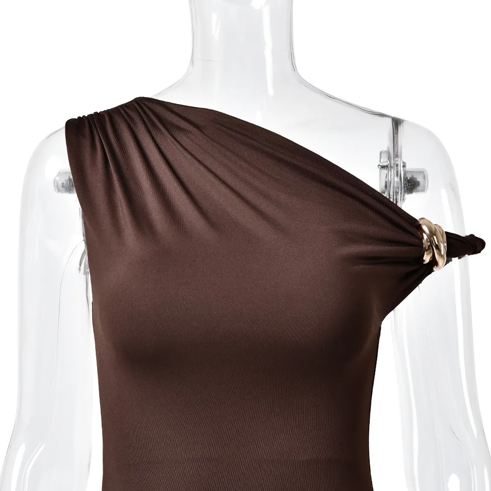 Solid Color Sexy Sleeveless Party Dress with Oblique Collar in Polyester for Banquet