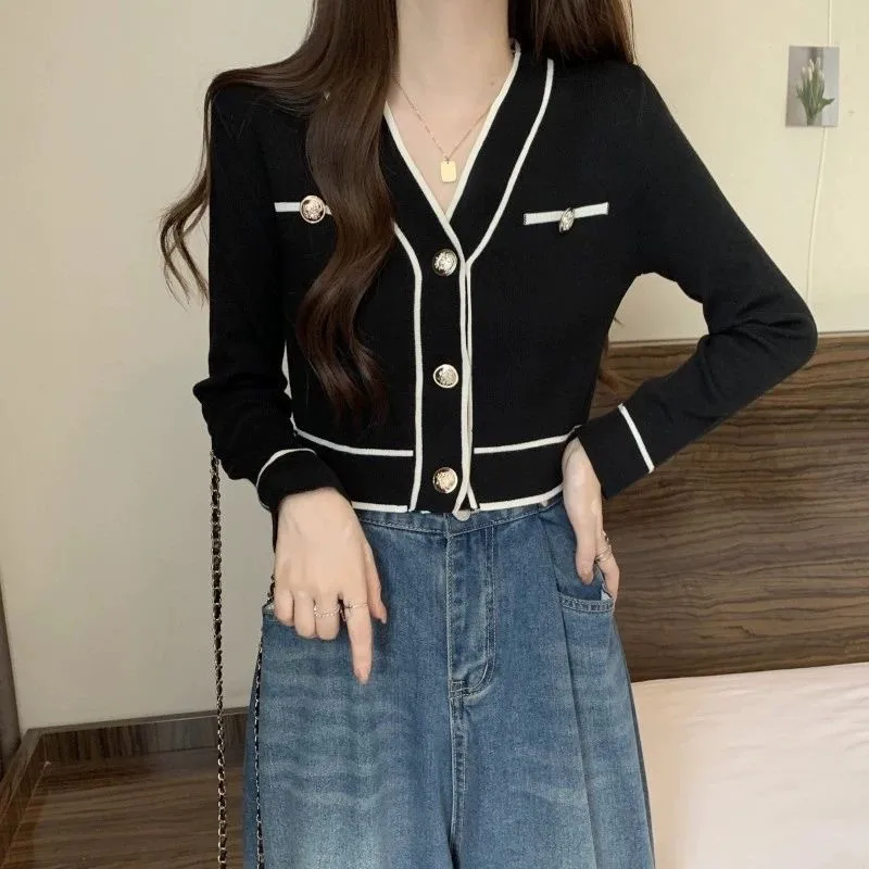 Contrast Collar Long Sleeve Pullover Sweater for Women