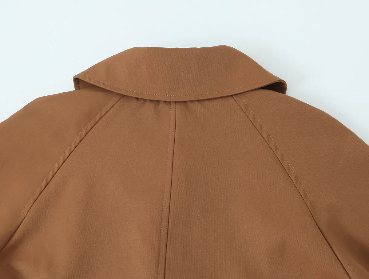 Single Breasted Women's Trench Coat with Lapel Collar and Long Sleeves, Regular Fit in Polyester Fabric