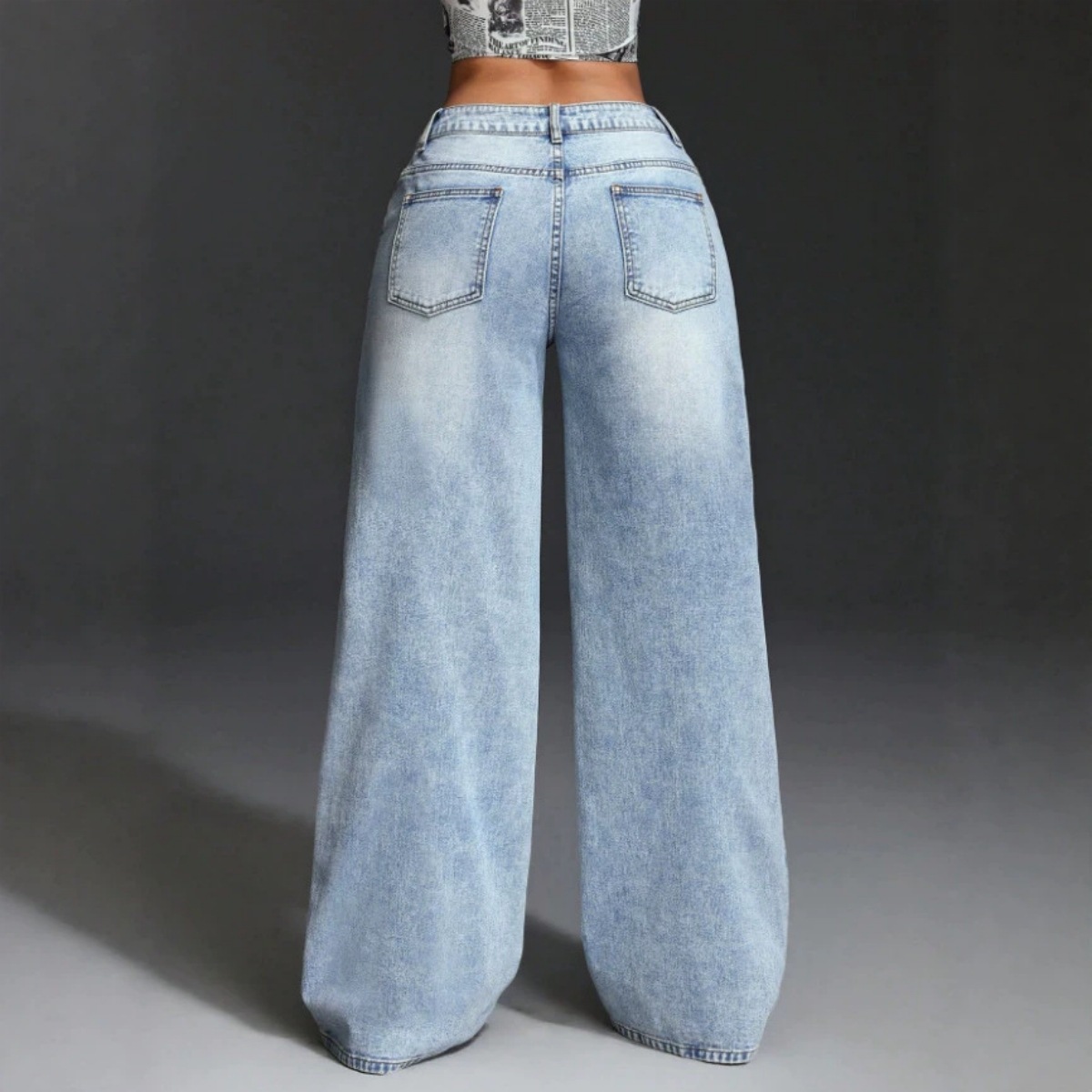 Retro Full Length Jeans for Women in Loose Fit with High Waist, Made of Denim Cotton, Inelastic
