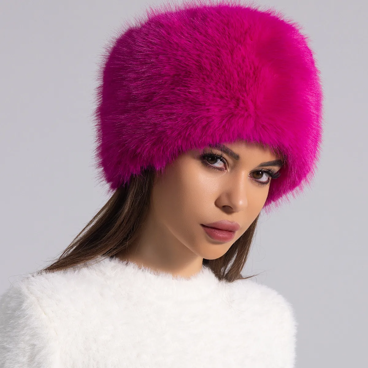 Casual Style Bucket Hat for Adults, Suitable for Winter Season