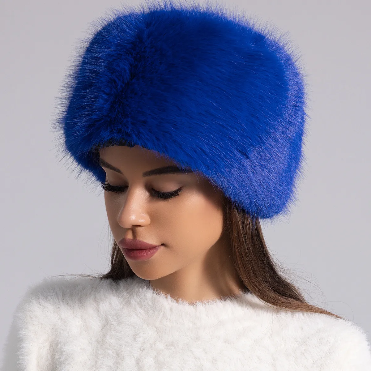 Casual Style Bucket Hat for Adults, Suitable for Winter Season
