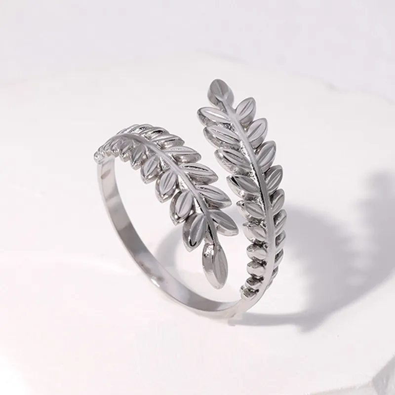 Waterproof Non Tarnish Leaf Adjustable Ring for Women in 304 Stainless Steel with Real Gold Plated PVD Coating