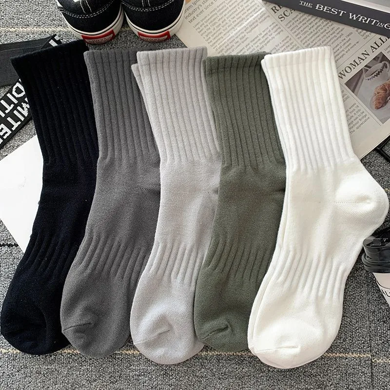 Zhuji socks men's winter men's stockings black and white autumn and winter stockings deodorant sweat-absorbent breathable sports fashionable socks