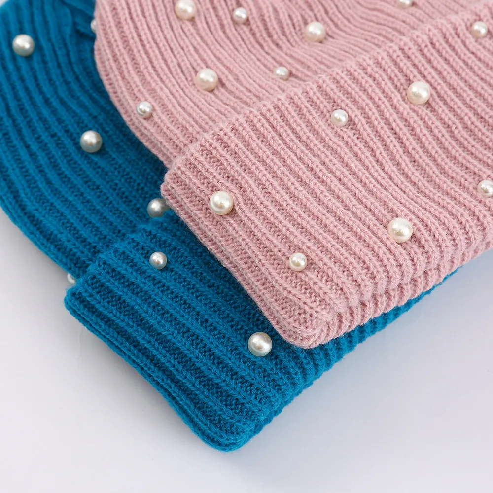 Elegant Unisex Brimless Knit Wool Cap for Winter and Autumn
