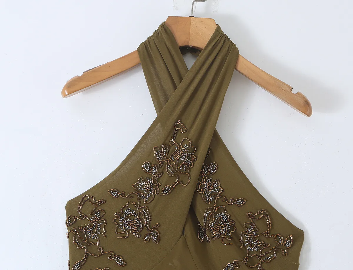 Sleeveless Halter Neck Party Dress with Embroidery in Polyester Fabric for Banquet and Streetwear