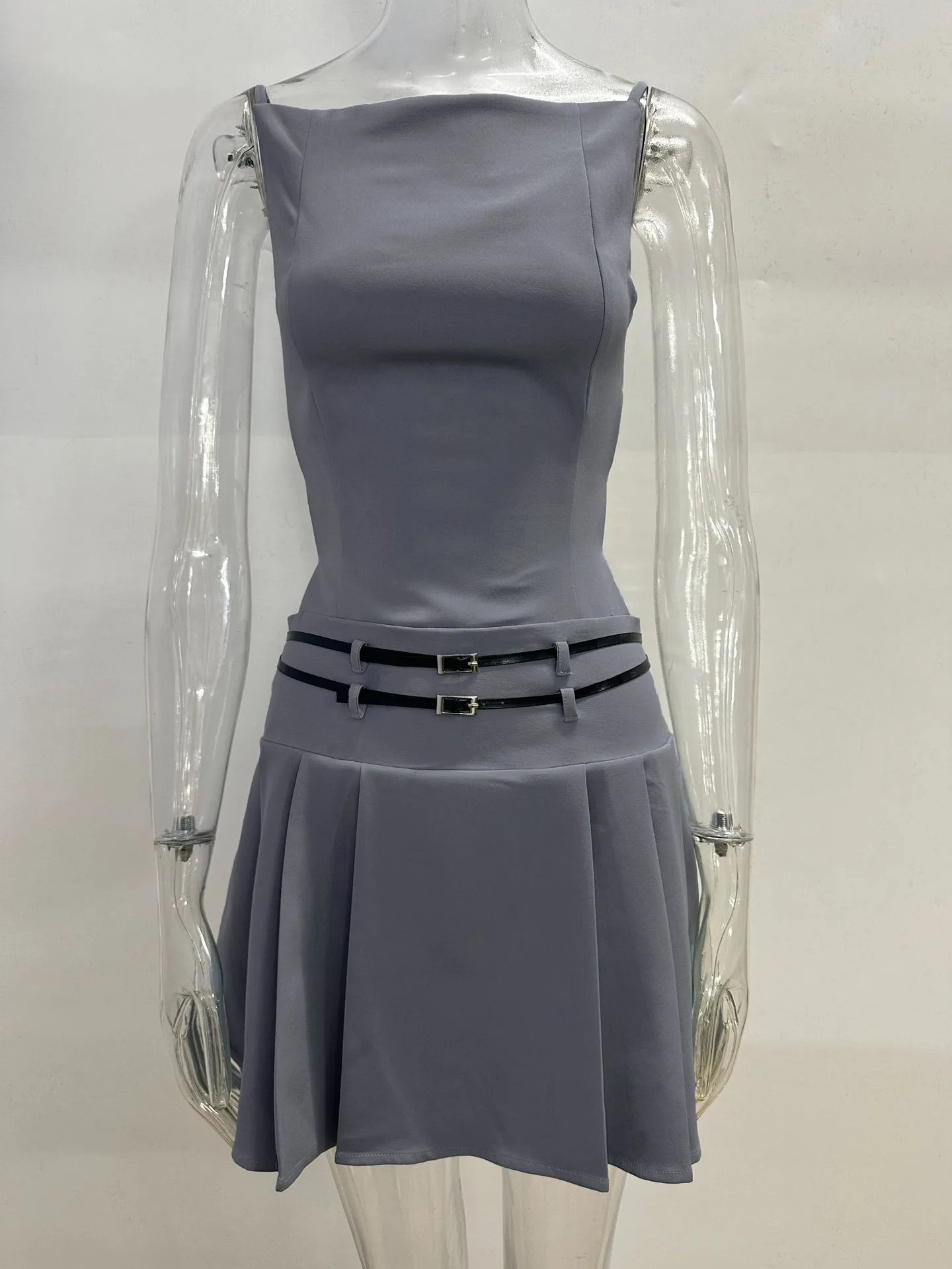 Sexy Sleeveless Strap Dress in Polyester Fabric Featuring Above Knee Length
