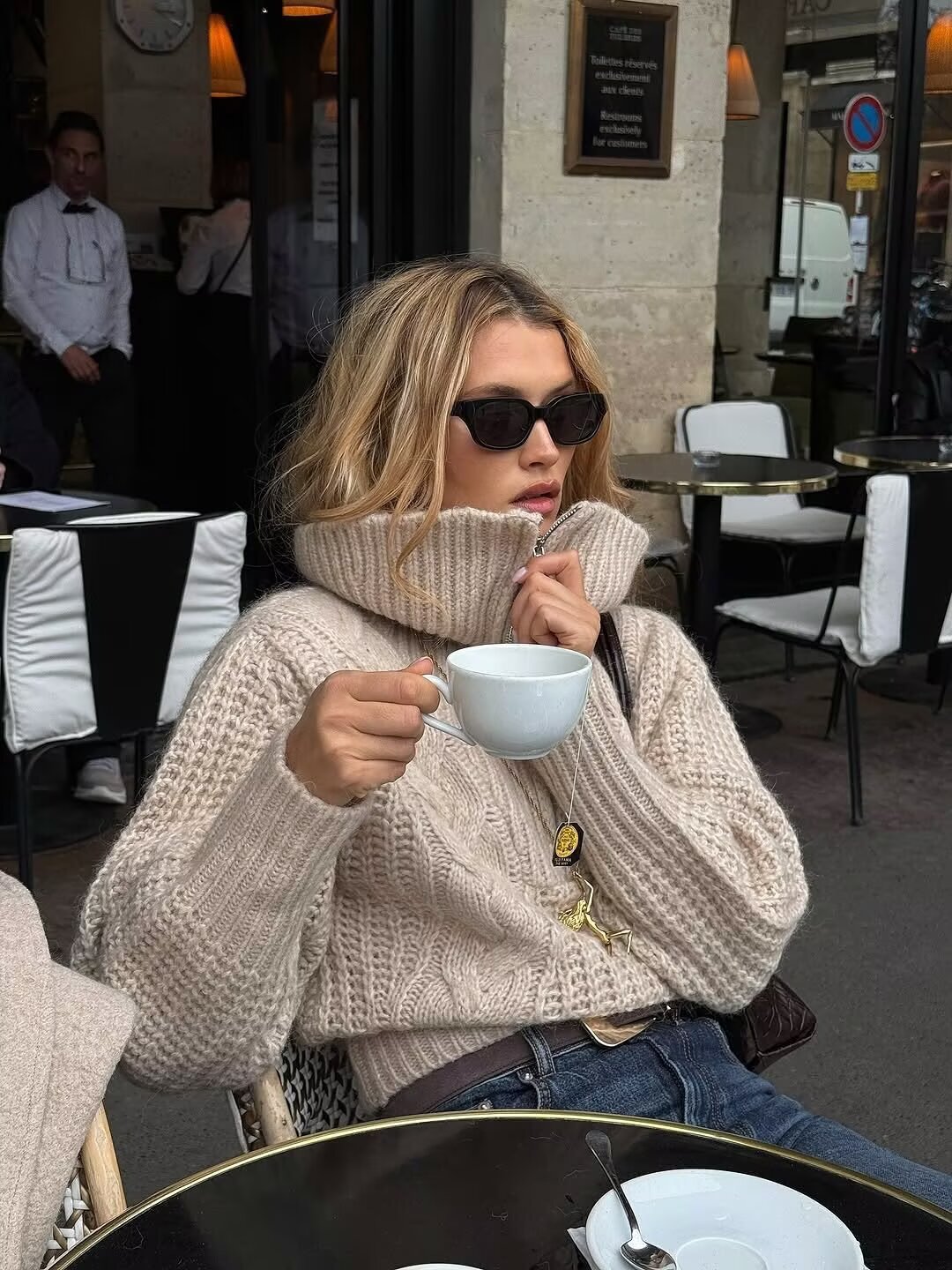 Solid Color Long Sleeve Streetwear Sweater In Polyester Fabric