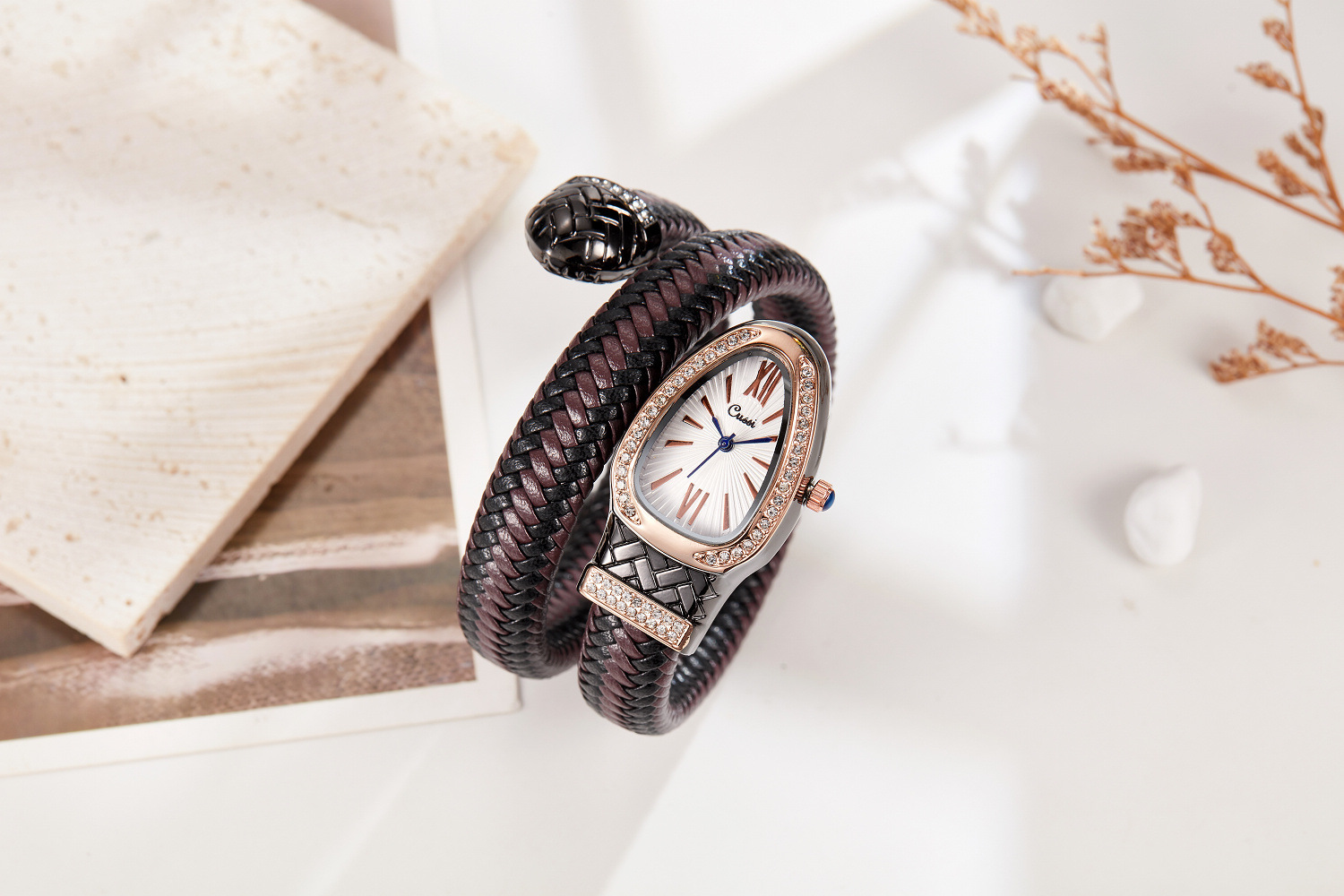 Women's Quartz Watch With Genuine Leather Strap