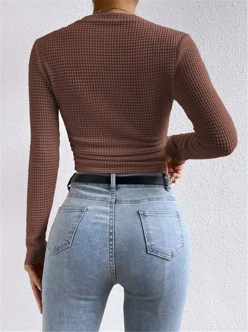 Plaid Long Sleeve Streetwear Pullover T-shirt for Women in Polyester with Round Neck