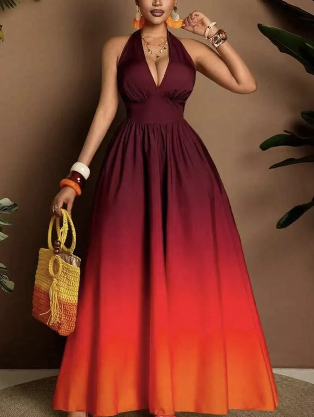 Elegant Sleeveless Halter Neck Swing Dress for Travel in Polyester Fabric with Printing Pattern