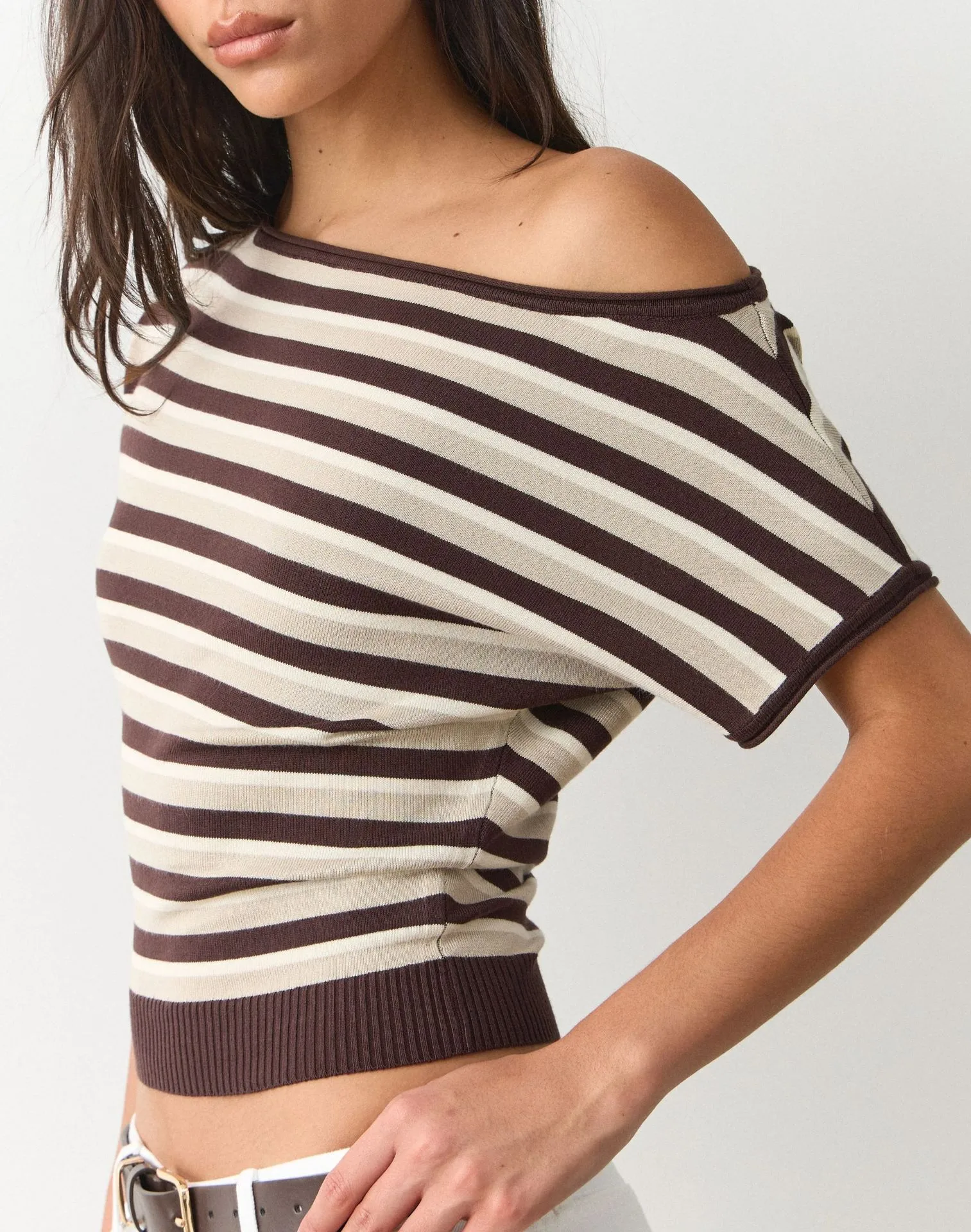 Vintage Style Stripe T-shirt with Short Sleeve in Polyester Featuring Contrast Binding