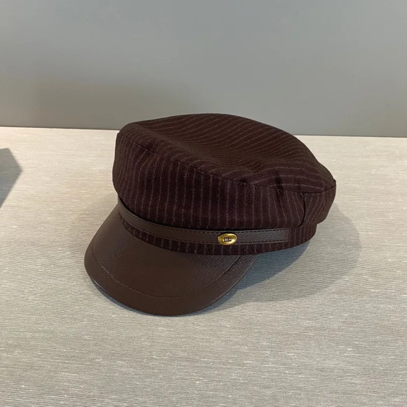British Style Women’s Stripe Newsboy Cap with Curved Brim, Featuring PU Leather Material and Splicing Craft for UV Protection