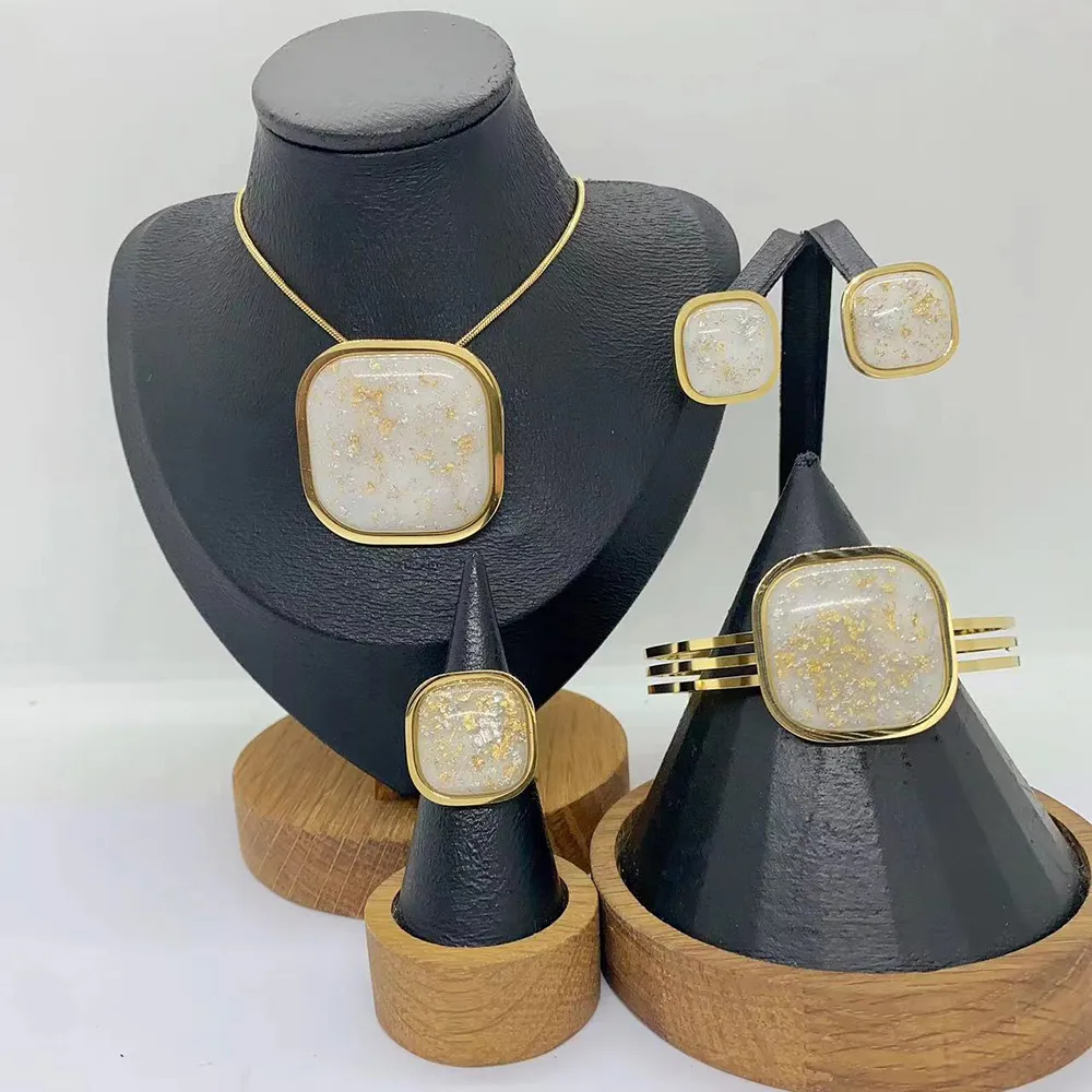 Polished Square Jewelry Set for Women in 304 Stainless Steel with 18K Real Gold PVD Coating and Resin Inlay, Featuring Snake Chain