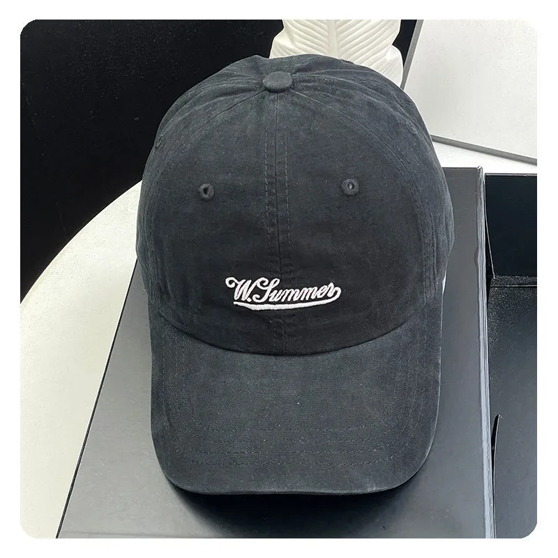 Women’s Outdoor Ivy Cap with Curved Brim, Cotton Material, Stylish Commute Hat for Adults