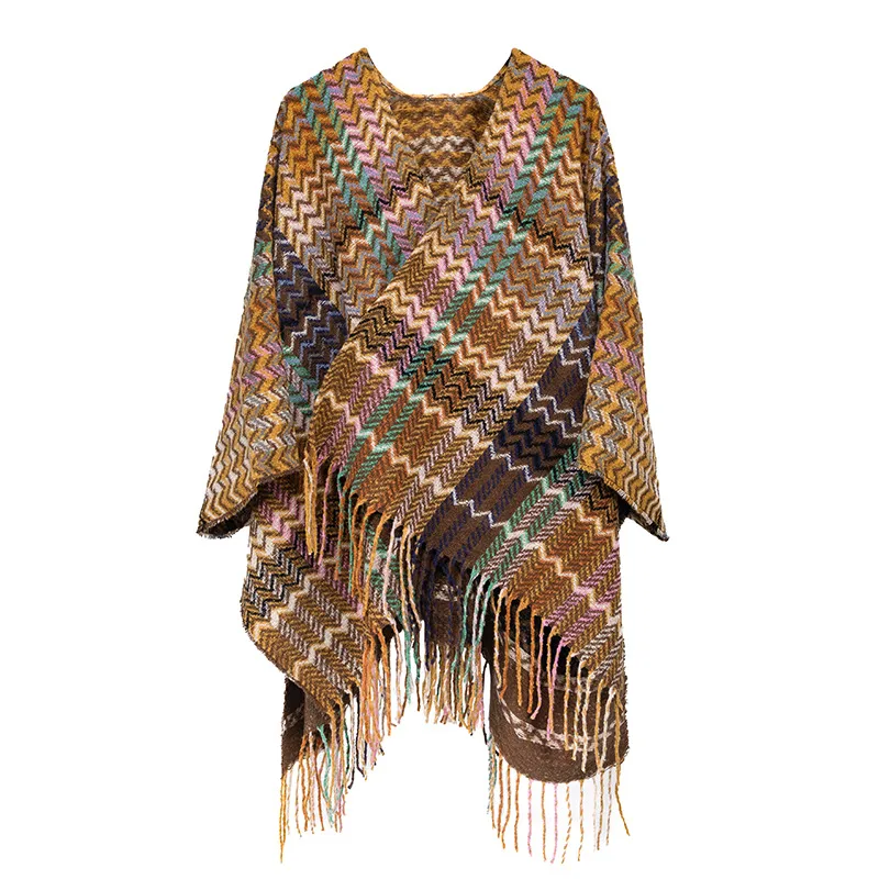 Unisex Plaid Shawl Made of Polyester in Blue, Suitable for All Seasons