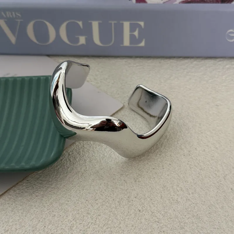 Novelty Irregular Silver Wristband Bangle Featuring Electroplated Enamel Alloy with Acrylic Inlay