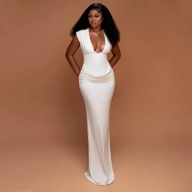 Solid Color Sleeveless V Neck Bodycon Dress in Polyester for Business and Streetwear