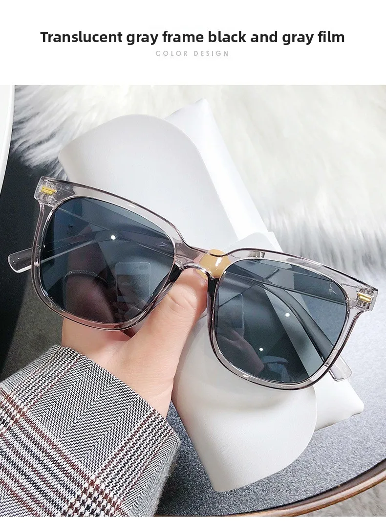 Unisex Square Full Frame Sunglasses with AC Lens Material in Dyed Black, Perfect for Spring